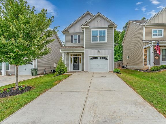 2nd image of 172 Highland Park Ct