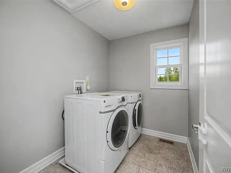 46 Eagleview Dr — Photo 43