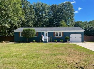 628 Parker Rd, Chesapeake, VA 23322