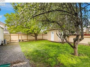 3075 Guadalupe Way, Eugene, OR 97408