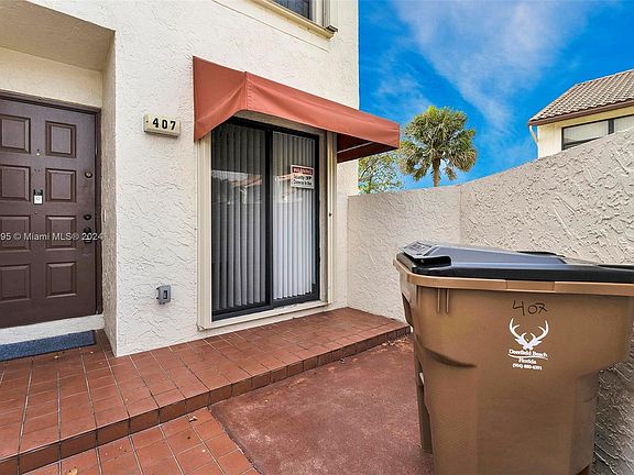4th image of 407 Lincoln Ct