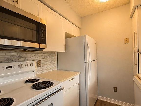 5th image of 345 Wymore Rd APT 103