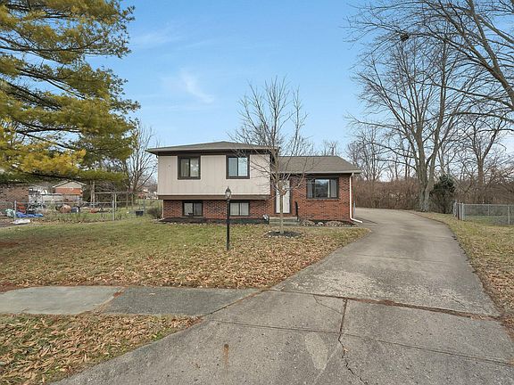 2nd image of 2984 Valley Creek Dr