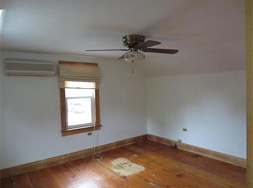 5th image of 11 Jefferson St