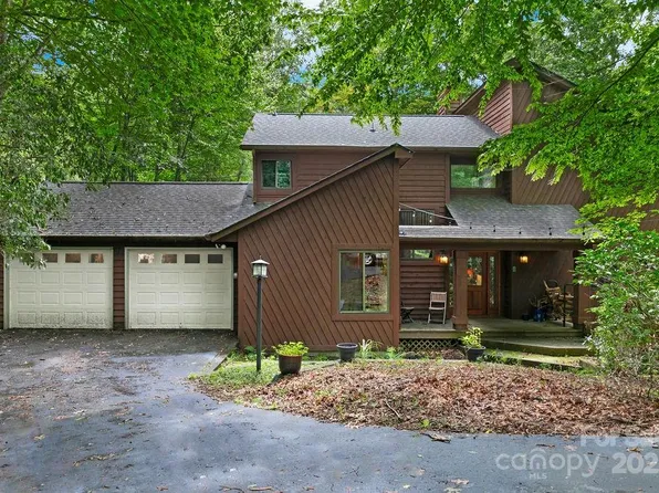 412 Timberlane Dr, Pisgah Forest, NC 28768