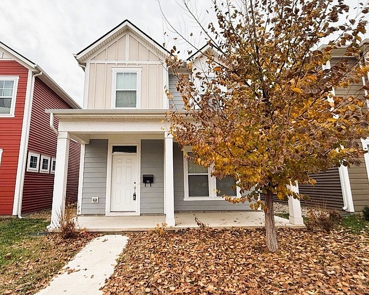 Listing photo 2
