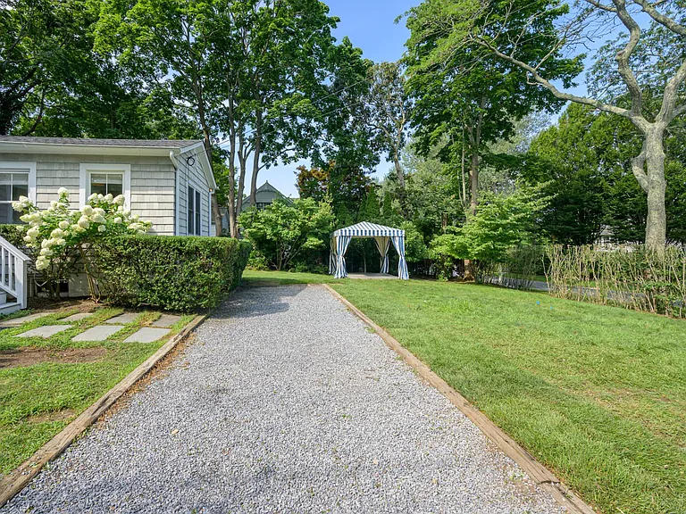 50 Oakland Ave — Photo 2