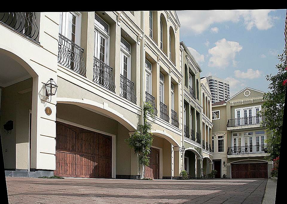 1st image of 1814B Binz Ave