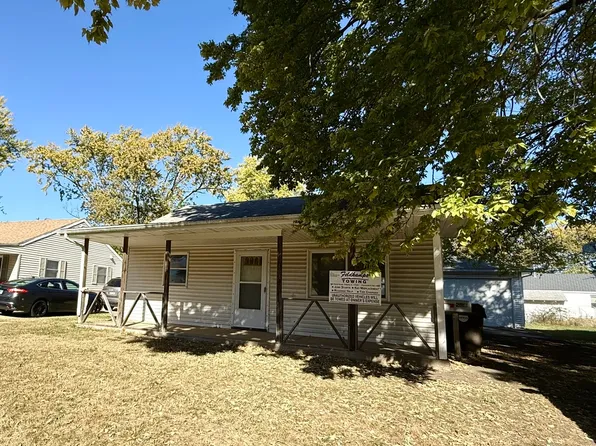 236 Arcadia Dr, Rantoul, IL 61866