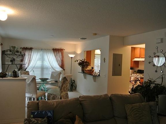 5th image of 9618 Charlesberg Dr