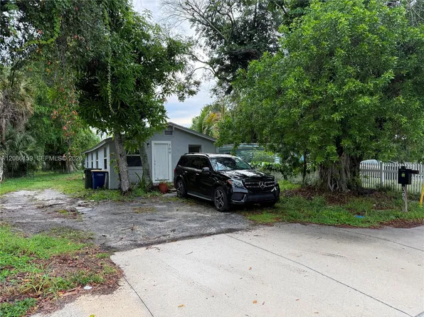 309 N 17th St, Fort Pierce, FL 34950