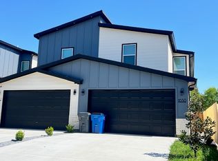 1650 Hudspeth Ave, Dallas, TX 75216