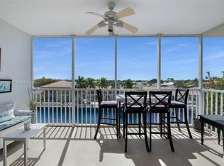 3050 NE 48th Ct APT 401, Lighthouse Pt, FL 33064