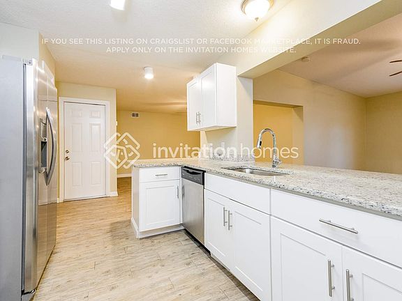 5th image of 8536 Banyan Blvd