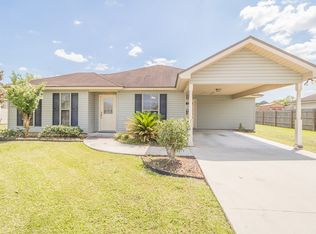 934 Lillian Michel Dr, Breaux Bridge, LA 70517
