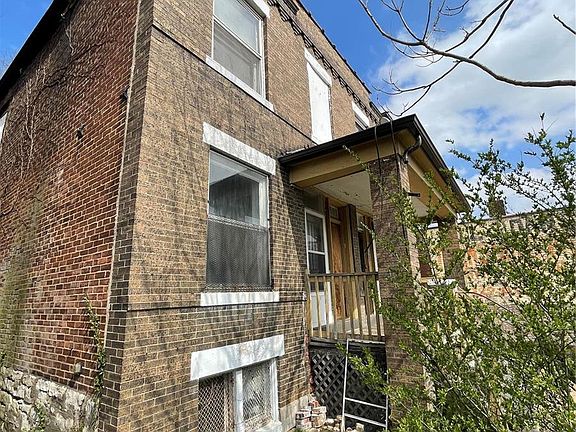 3rd image of 4725 Natural Bridge Ave