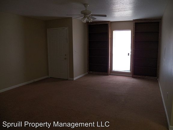 2nd image of 116 Park Cir #A