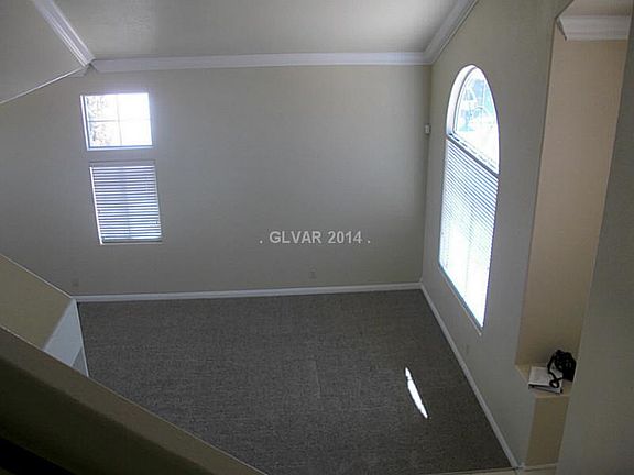4th image of 1302 Pine Terrace Ct