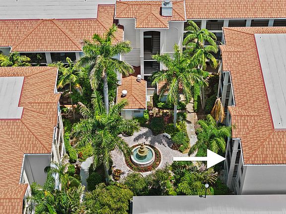 2nd image of 3320 Tuscany Way #3320
