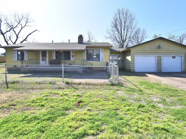 8 W 35th St, Sand Springs, OK 74063