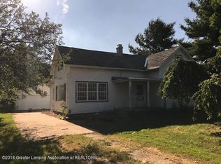 13757 N River Hwy, Grand Ledge, MI 48837