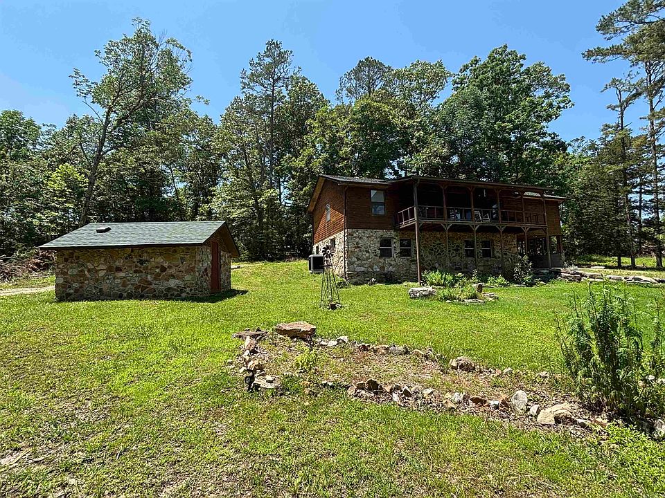 1st image of 124 Burns Dr