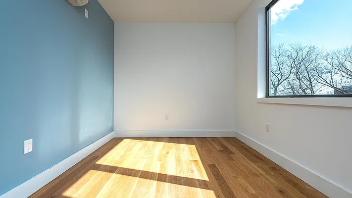 Rented by Nooklyn NYC LLC | media 10