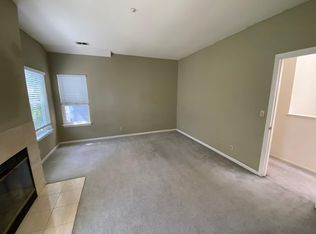21 Binnacle Ln, Foster City, CA 94404