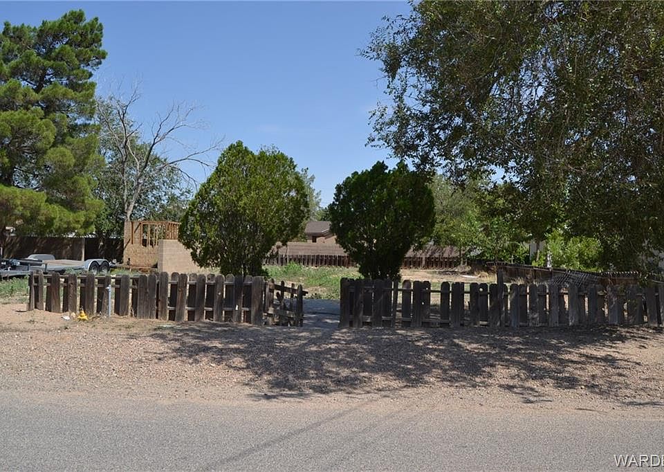 1st image of 2233 Lucille Ave