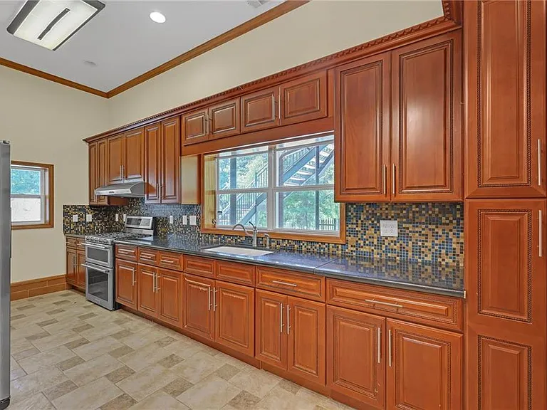 3602 Jones Mill Rd — Photo 7