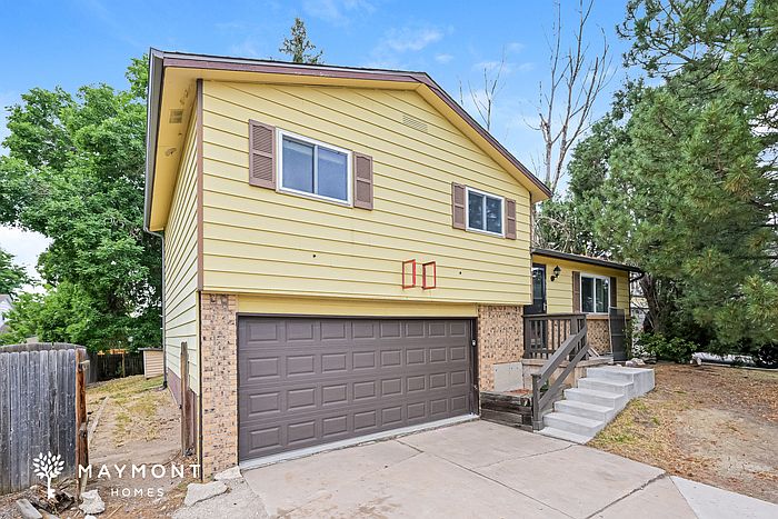 2nd image of 9338 W Lake Dr