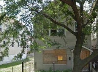 8410 S Mackinaw Ave, Chicago, IL 60617