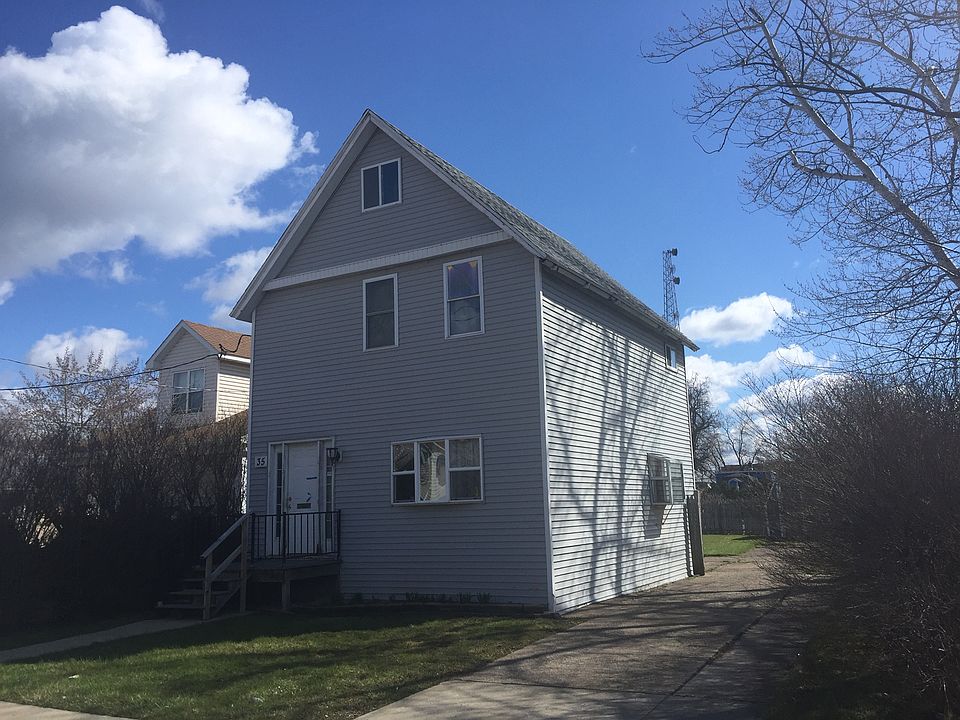 1st image of 35 Mandan St