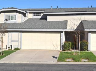 1721 Maxwell Ln, Corona, CA 92881