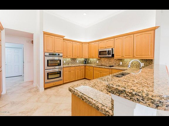 4th image of 2679 NE 108th Ln