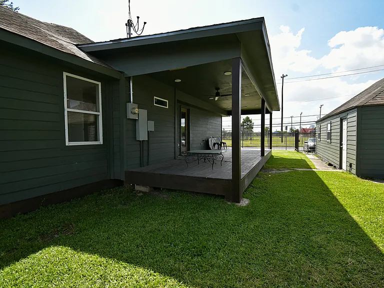 1403 Munger St #A — Photo 28