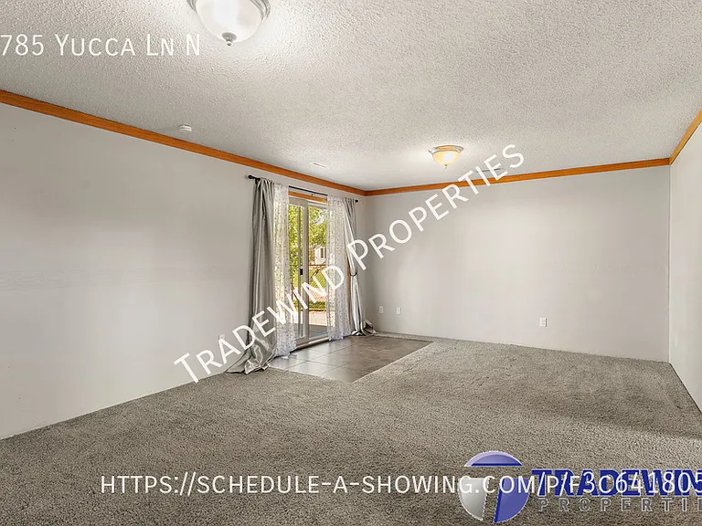 5785 Yucca Ln N — Photo 18