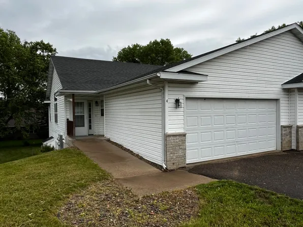 5624 Gables Dr, Eau Claire, WI 54701