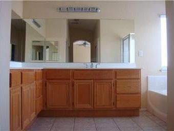 3rd image of 2483 McMackin Dr