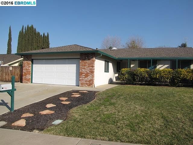 1st image of 2923 Harbour Dr