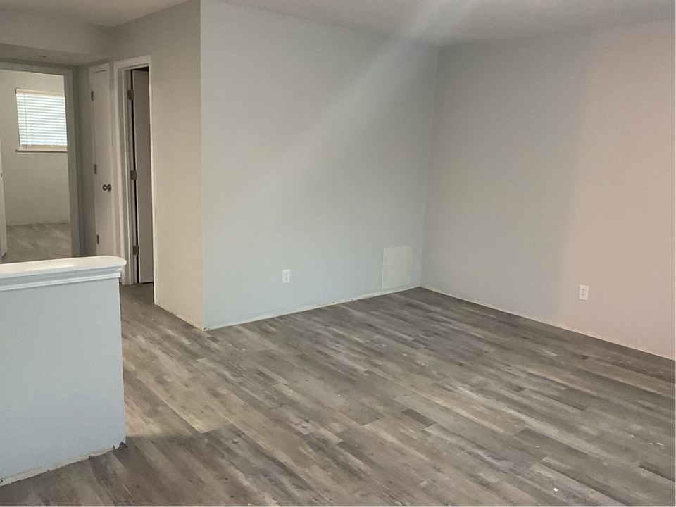 1st image of 1010 Kearney St #4