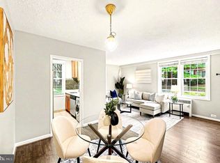222 N Thomas St APT 3, Arlington, VA 22203