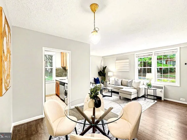 222 N Thomas St APT 3, Arlington, VA 22203