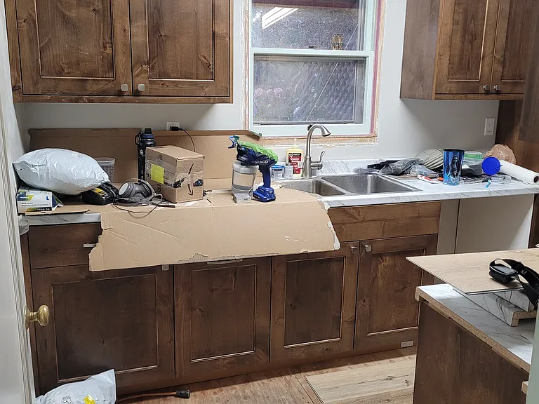 3325 Fowler Ave — Photo 7
