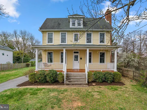 114 Mellor Ave, Baltimore, MD 21228