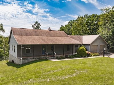 200 Breezy Acres Ln, Walker, WV, 26180