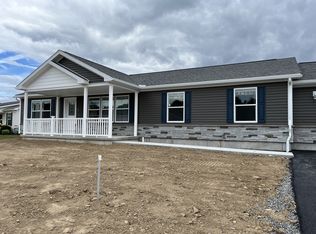 30 Hosta Ln #106, Clinton, NY 13323