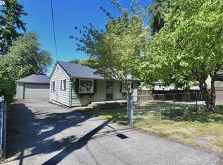 9029 NE Webster St, Portland, OR 97220