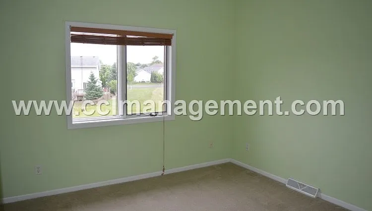 7329 Blue Maple Trl — Photo 5
