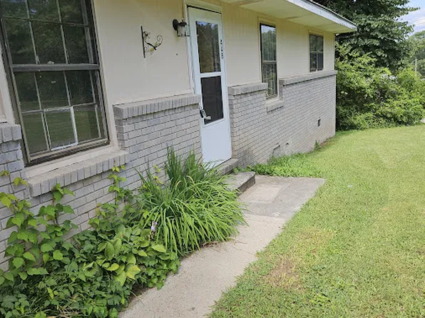 448 Plainview Dr NW, Dalton, GA 30721